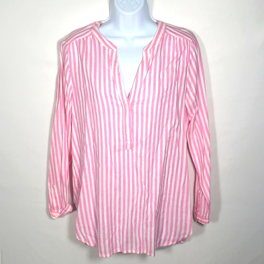 Old Navy Pink and White Striped Blouse Size Small